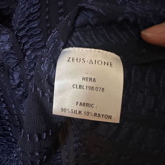 Zeus+Dione top - Picture 4 of 7